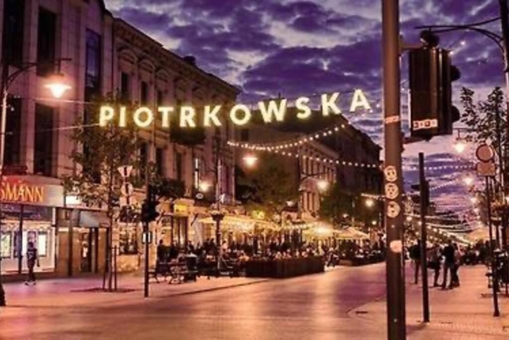 P-122 Piotrkowska Apartment. Λοτζ Εξωτερικό φωτογραφία